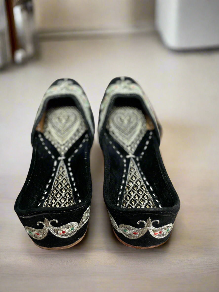 Heritage Velvet Mojari with Silver Zari Work