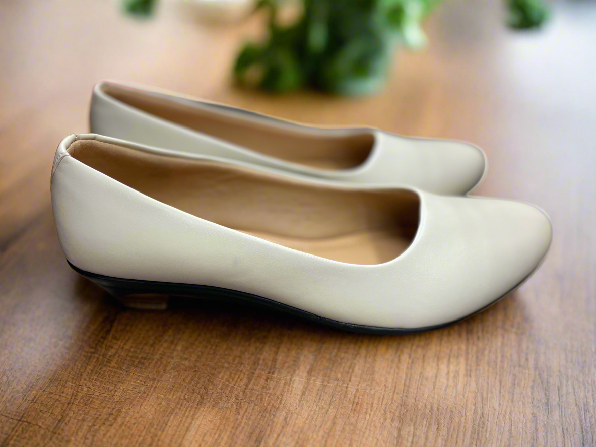 Classic  Ballet Flats with Unique Sculpted Heel