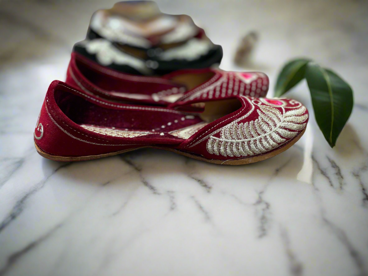 Luxury Velvet Juttis with Intricate Embroidery