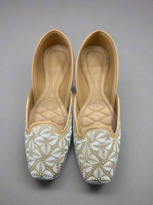 Elegant Handcrafted Ethnic Jutti – Beige with White Leaf Embroidery