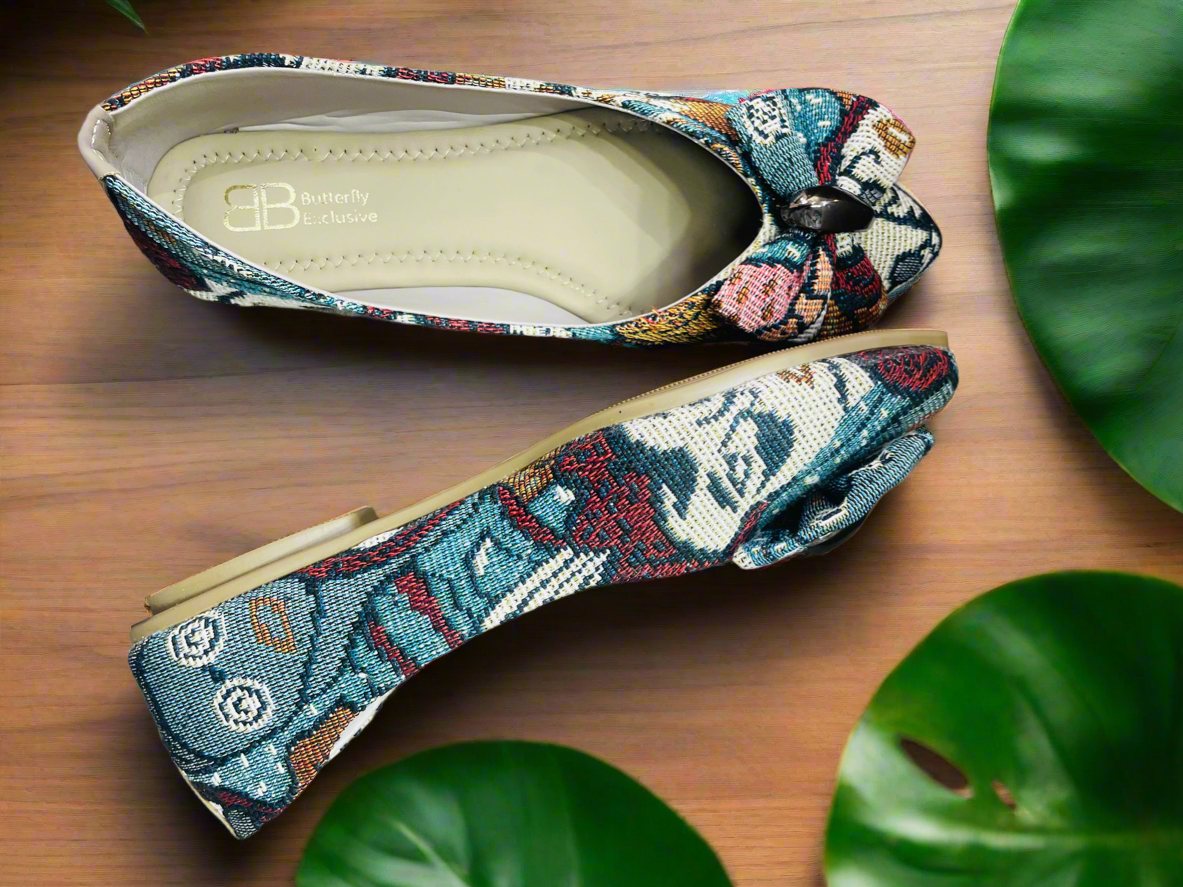 Vintage Floral Printed Ballerina Flats