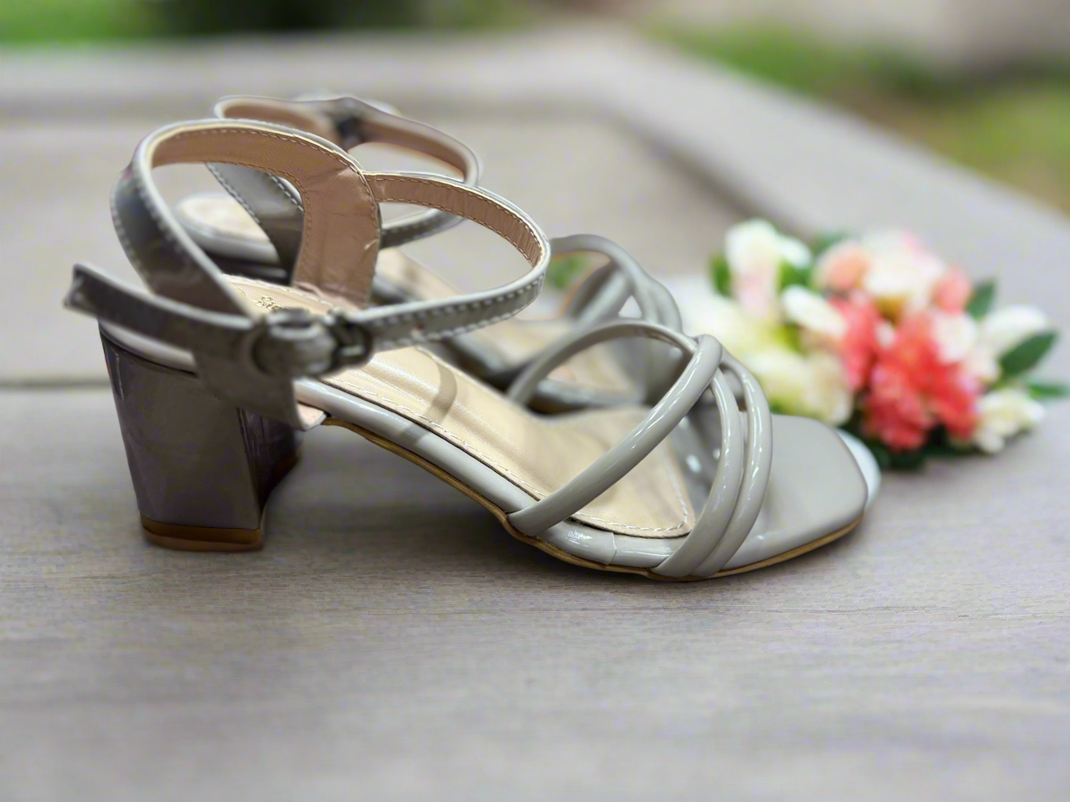 Women's Glossy Block Heel Sandals – Grey Strappy Design