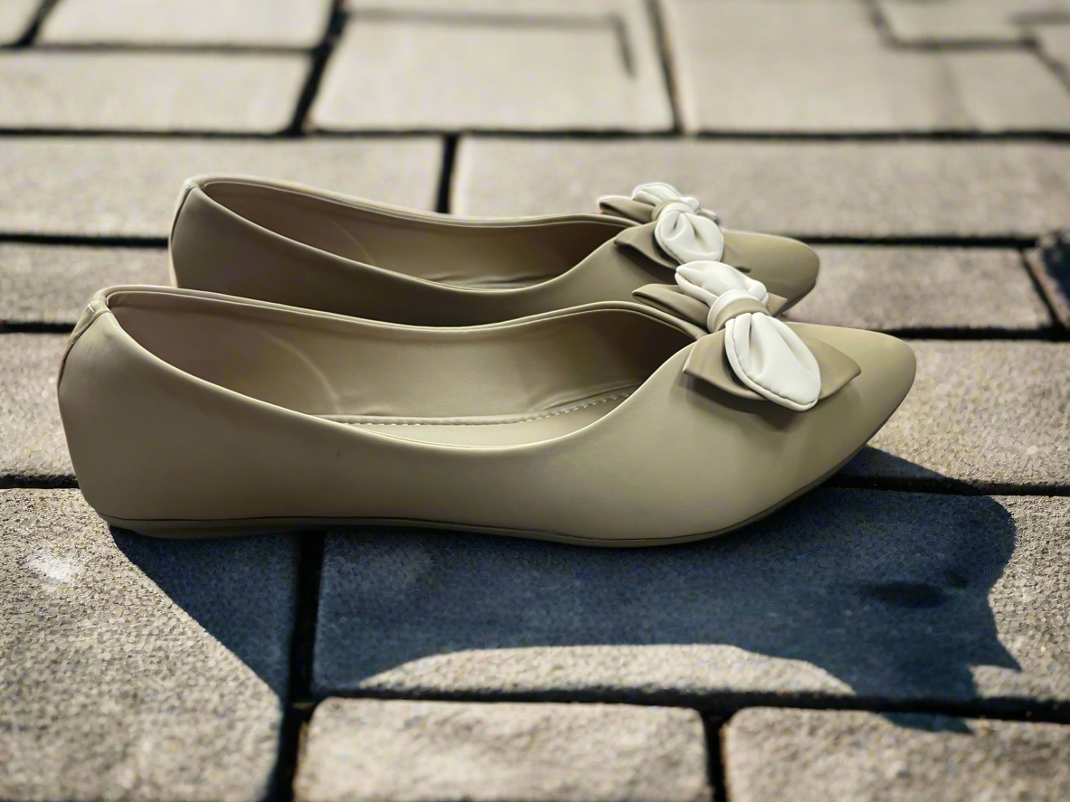 Beige Patent Flats with Bow