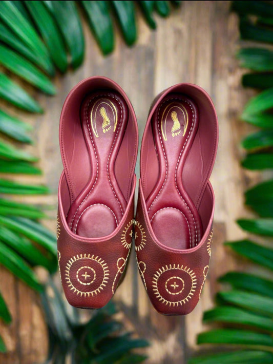 Handcrafted Maroon Embroidered Jutti