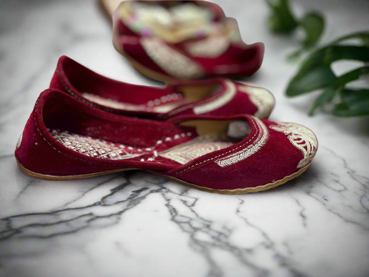 Designer Maroon Embroidered Mojari with Velvet Finish