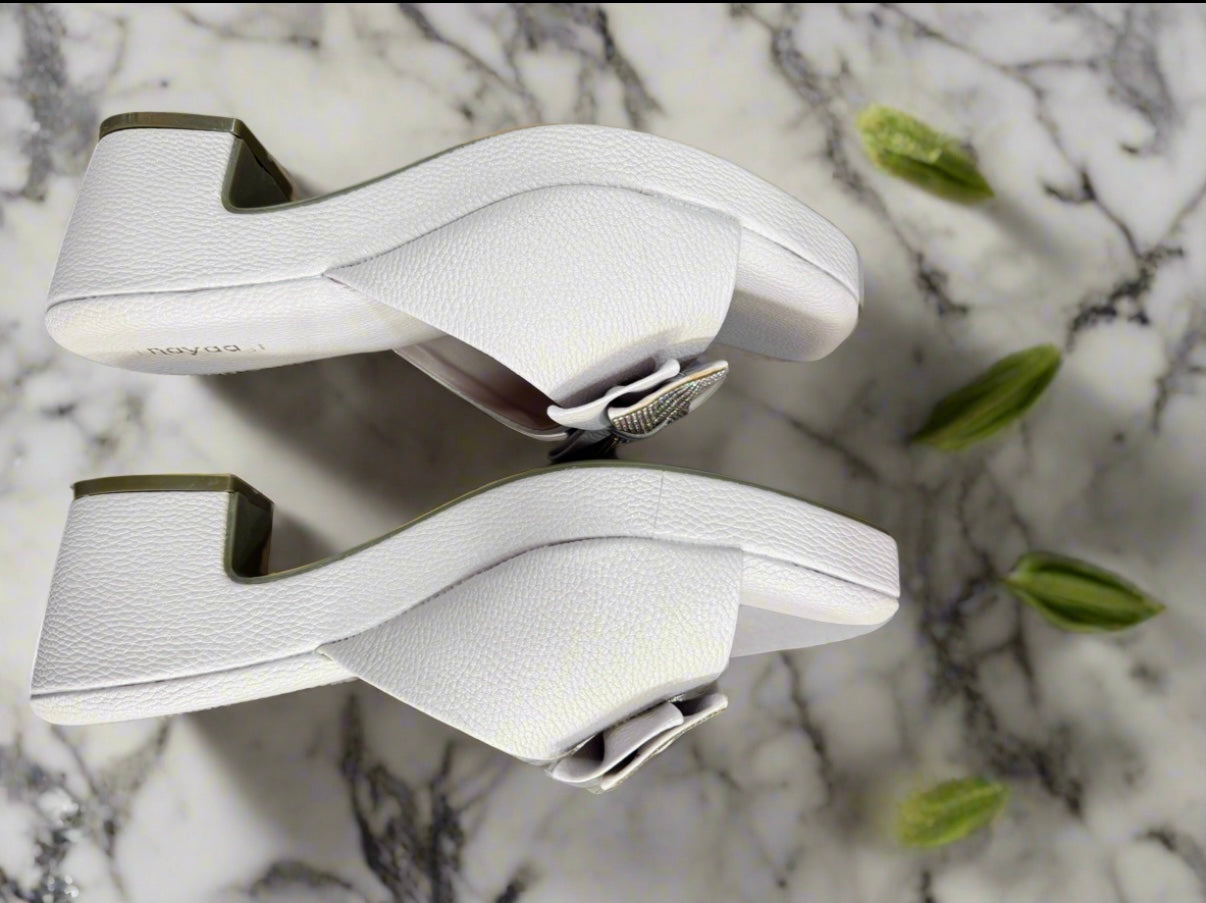Sparkling Bow Comfort Slides