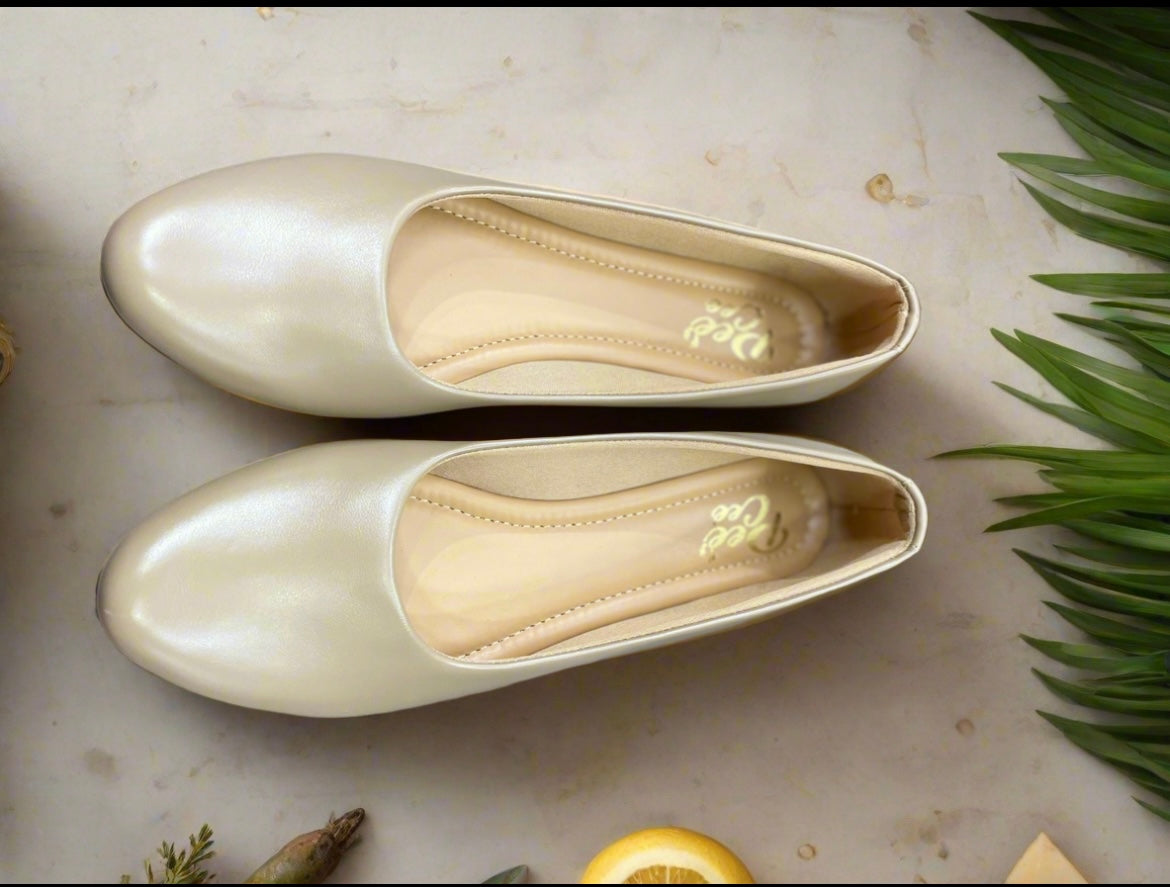 Classic  Ballet Flats with Unique Sculpted Heel