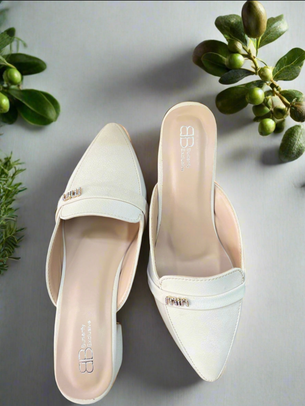 Stylish White Office Wear Heels