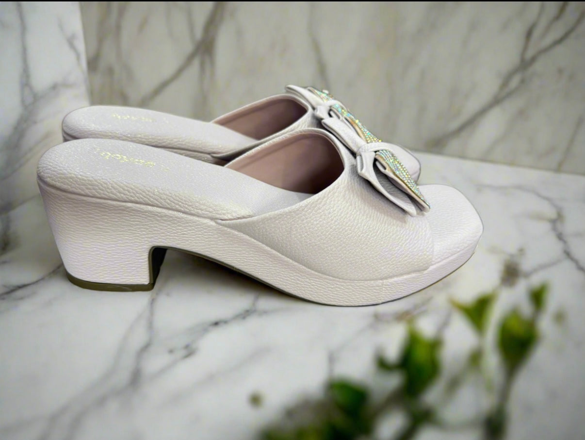 Sparkling Bow Comfort Slides